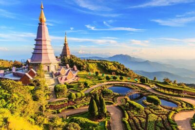 3-in-1: Doi Inthanon Tour, Elephant Sanctuary, and Trekking Trail - Doi Inthanon summit time and the King and Queen pagodas