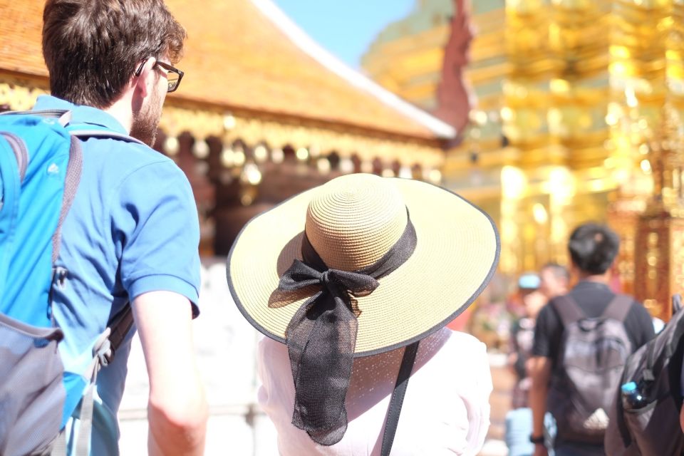 4-Hour Doi Suthep & Hmong Hill Tribe Village from Chiang Mai - Transportation and Time: Air-Conditioned Comfort, Mountain Roads, and a Smart Schedule