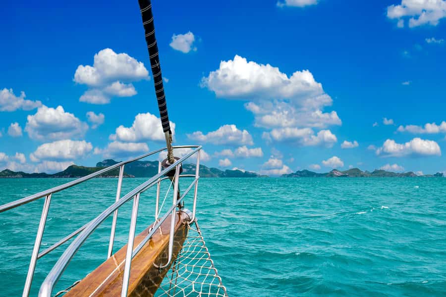Ang Thong Full-Day Discovery Cruise from Koh Samui - Beach time and “deserted” coves that make Ang Thong feel real