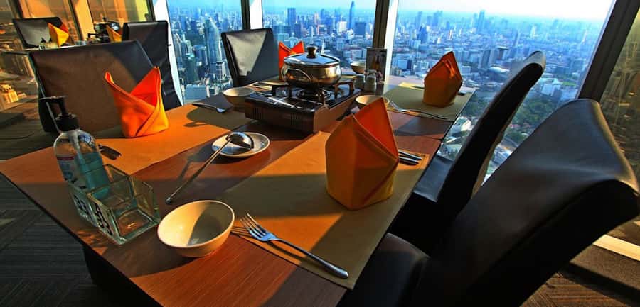 Baiyoke 82nd Floor: Crystal Grill Buffet & Observation Deck - Crystal Grill on the 82nd Floor: The view you can actually enjoy while eating