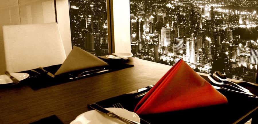 Baiyoke 82nd Floor: Crystal Grill Buffet & Observation Deck - Unlimited grilled meats and seafood: how the buffet is supposed to work
