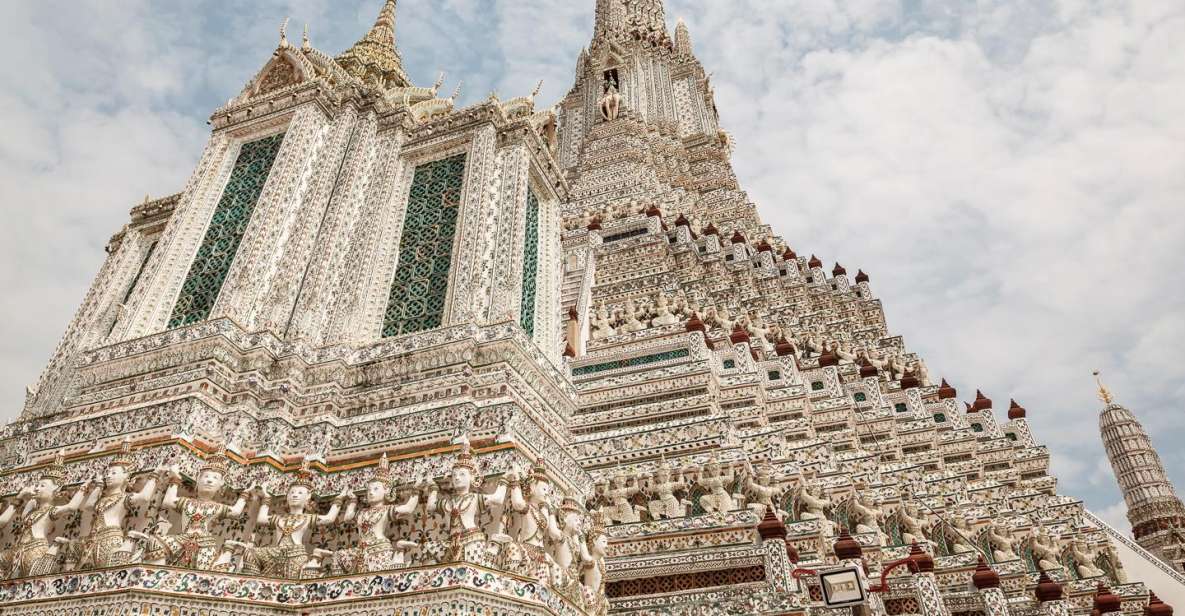 Bangkok: 2-Hour Canal Tour by Teak Boat - How the guide makes or breaks a canal tour in Bangkok