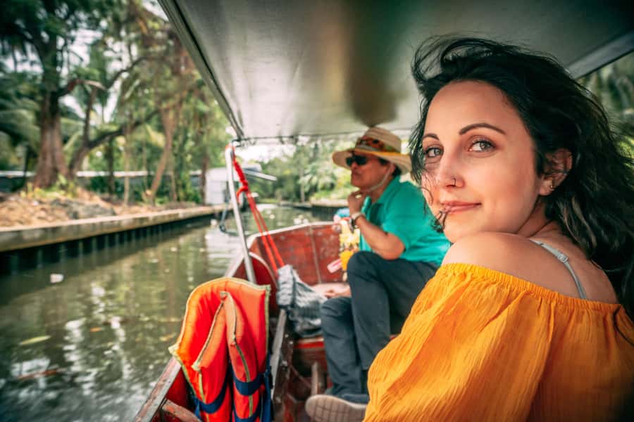 Bangkok: Ayutthaya, Railway & Floating Markets Full-Day Tour - What to bring: temple dress and heat-proofing