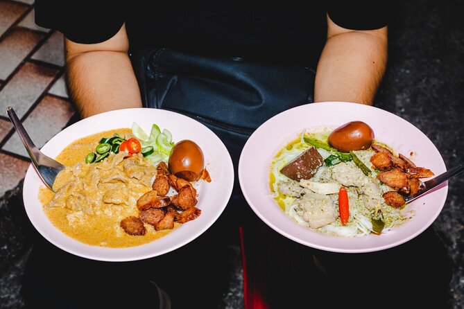Bangkok Backstreets Food Tour with 15+ Tastings - Chinatown’s backstreets: why this tour feels different