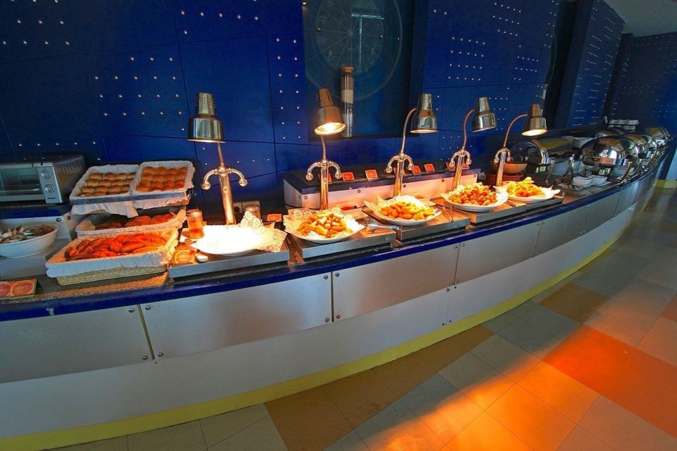 Bangkok: Baiyoke Observation Deck with Lunch/Dinner Buffet - Who This Fits Best (and Who Might Prefer Something Else)