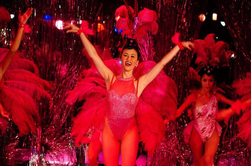 Bangkok: Calypso Cabaret Show with Thai Set Dinner - Drinks, snacks, and what the included soft drink means