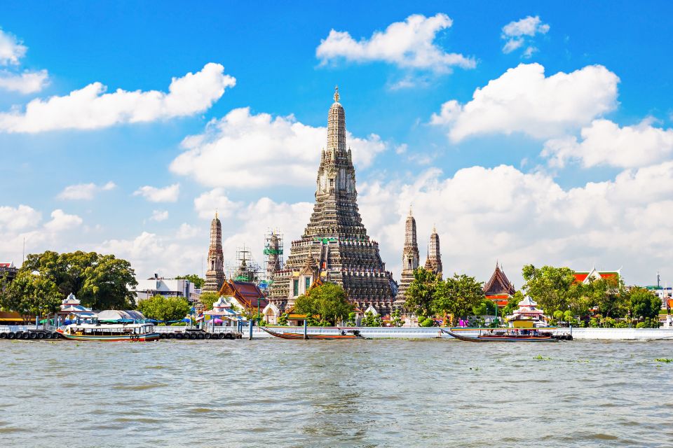 Bangkok: City Highlights Temple and Market Walking Tour - Price and value: why $42 can be a good deal