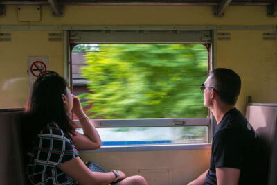 Bangkok: Damnoen Saduak Market and Maeklong Railway Market - Price and value: what $25 buys when rides and guide are included