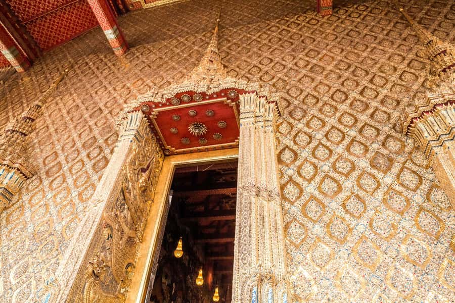 Bangkok: Grand Palace, Wat Pho, and Wat Arun Private Tour - Wat Pho upgrade: Reclining Buddha, UNESCO-level temple status, and 200 THB value