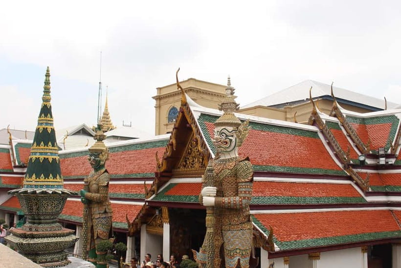 Bangkok: Grand Palace, Wat Pho, Wat Arun Sacred & Local Tour - Who This Tour Fits Best (and Who Should Skip It)
