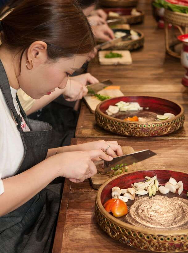 Bangkok: Hands-on Thai Cooking Class and Market Tour - Bangkok Cooking Class Start: BTS Asoke or Sukhumvit 4