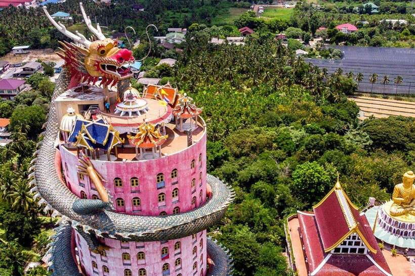 Bangkok: Railway and Floating Market Tour with Dragon Temple - Damnoen Saduak Floating Market by boat: where the canal ride makes the day click