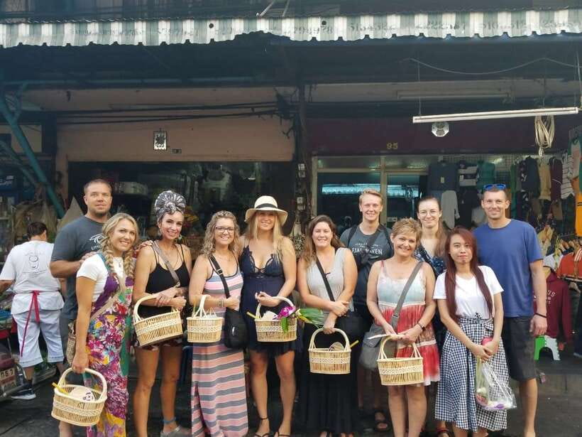 Bangkok: Tingly Thai Cooking School Half-Day Cooking Class - Entering Tingly Thai Cooking School: Location and First Impressions