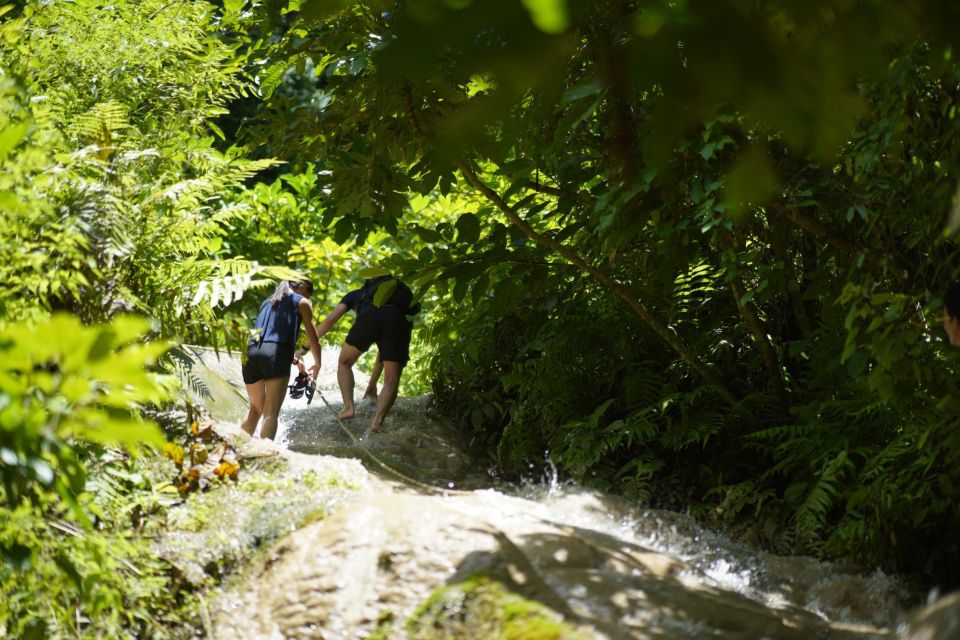 Chiang Mai: Bua Thong Sticky Waterfall & Huge Cave & Buffet - What to bring: the real checklist for wet climbing
