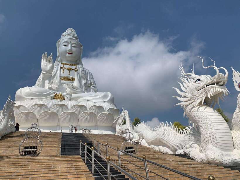 Chiang Mai: Chiang Rai Temples, Karen Tribe and Hot Springs - Wat Rong Suea Ten, the Blue Temple: gold details and a calmer center