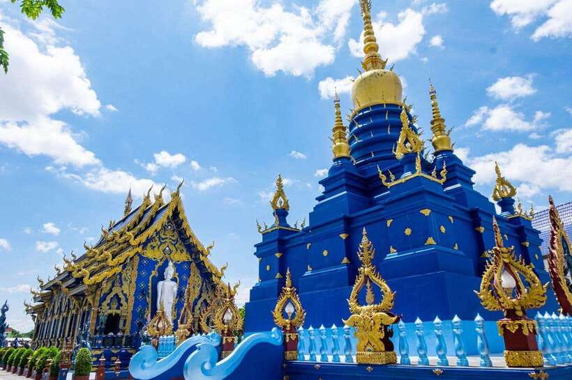 Chiang Mai: Chiang Rai Temples, Karen Tribe and Hot Springs - Price and value from Chiang Mai: what $35 buys you