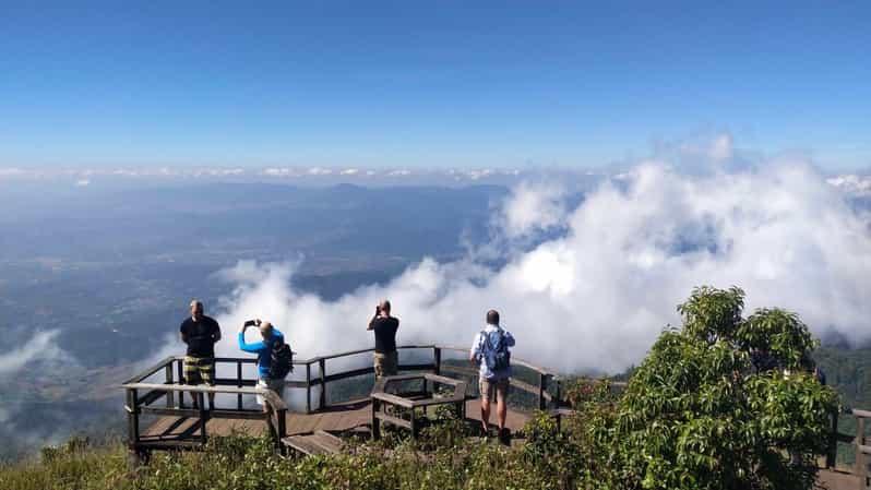 Chiang Mai: Doi Inthanon Park with Kew Mae Pan Hike Day Trip - Entering Doi Inthanon National Park from Chiang Mai