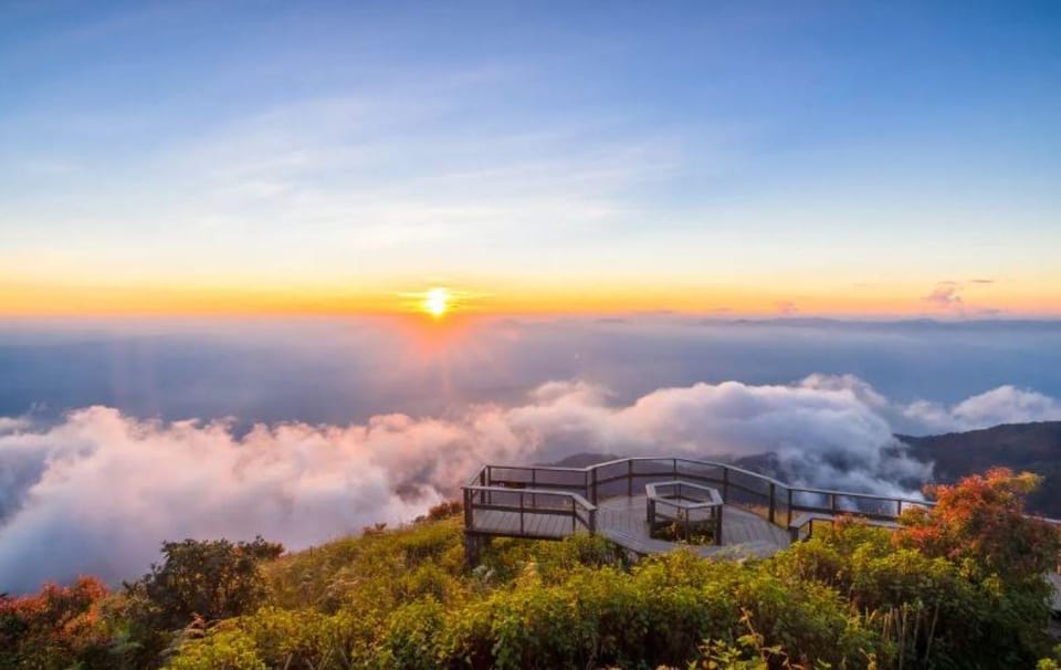 Chiang Mai: Doi Inthanon Park with Kew Mae Pan Hike Day Trip - Wachirathan Waterfall: the late-day photo stop that actually delivers