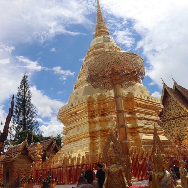 Chiang Mai: Wat Pha Lat & Wat Phra That Doi Suthep Tour - Why this evening temple combo feels different from daytime tours
