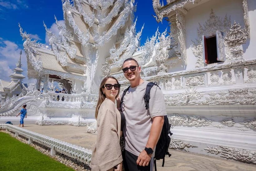 Chiang Mai: White, Red/Black & Blue Temples Tour with Lunch - Long-neck Karen village: optional, time-limited, and emotionally loaded