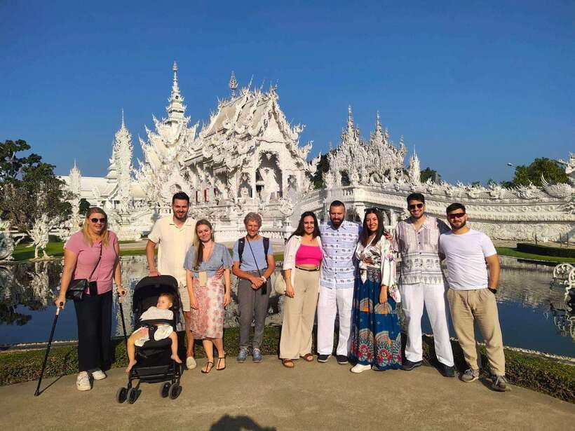 Chiang Rai: Guided Highlights Guided Tour with Buffet Lunch - Pickup Times and the Comfort Factor (Small Van, Long Day)