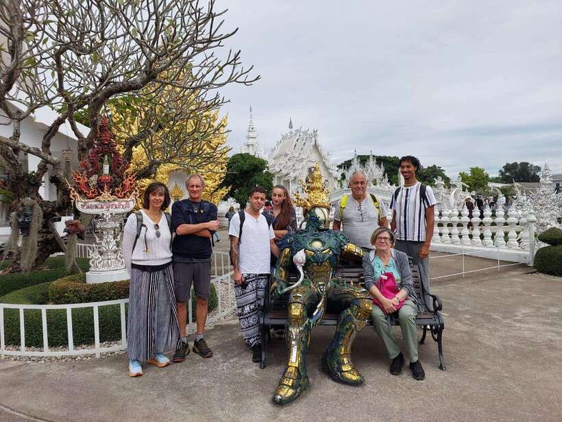 Chiang Rai: Guided Highlights Guided Tour with Buffet Lunch - Wat Rong Suea Ten Blue Temple: A Short Stop With Big Contrast