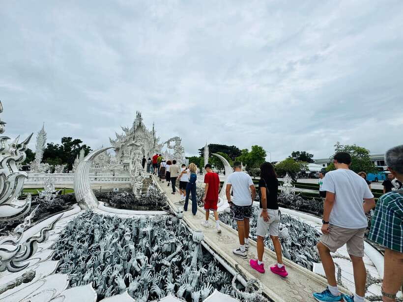 Chiang Rai: Iconic Temples & 7 Major Sites—River View Buffet - Wat Rong Khun (White Temple): where the day turns “wow”