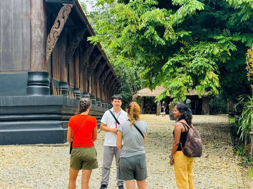 Chiang Rai: Iconic Temples & 7 Major Sites—River View Buffet - Wat Rong Sue Ten (Blue Temple): the “Tiger Dance Temple” stop that feels theatrical