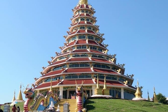 Chiang Rai Temples: Private Tour from Chiang Mai - Lunch and breaks: the real comfort factor on a long temple day