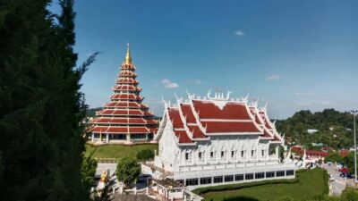 Chiang Rai White Temple and Blue Temple Day Tour - DOI CHAANG Caffè Mae Suai: the stop that makes the day feel human