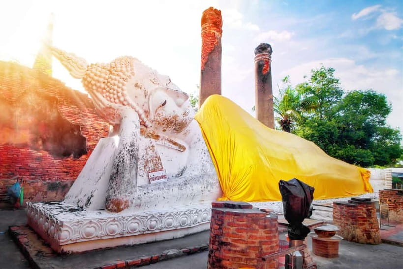 From Bangkok: Ayutthaya & Ayothaya Floating Market Day Trip - Robinson Sukhumvit Meeting Point, Dress Rules, and Getting There