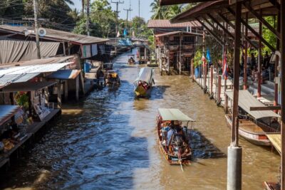 From Bangkok: Damnoen Saduak Floating Market Guided Tour - Palm sugar and coconut-farm viewing stop: why it’s more than a quick photo break