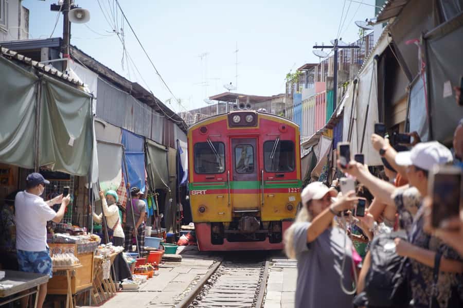 From Bangkok: Floating Market and Ayutthaya Guided Day Tour - Price and value: is $87 a good deal from Bangkok?