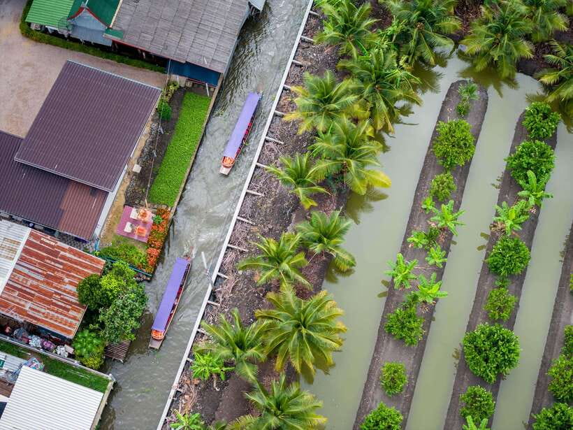From Bangkok: Railway & Damnoen Saduak Floating Market Tour - Why this half-day from Bangkok feels like two trips in one
