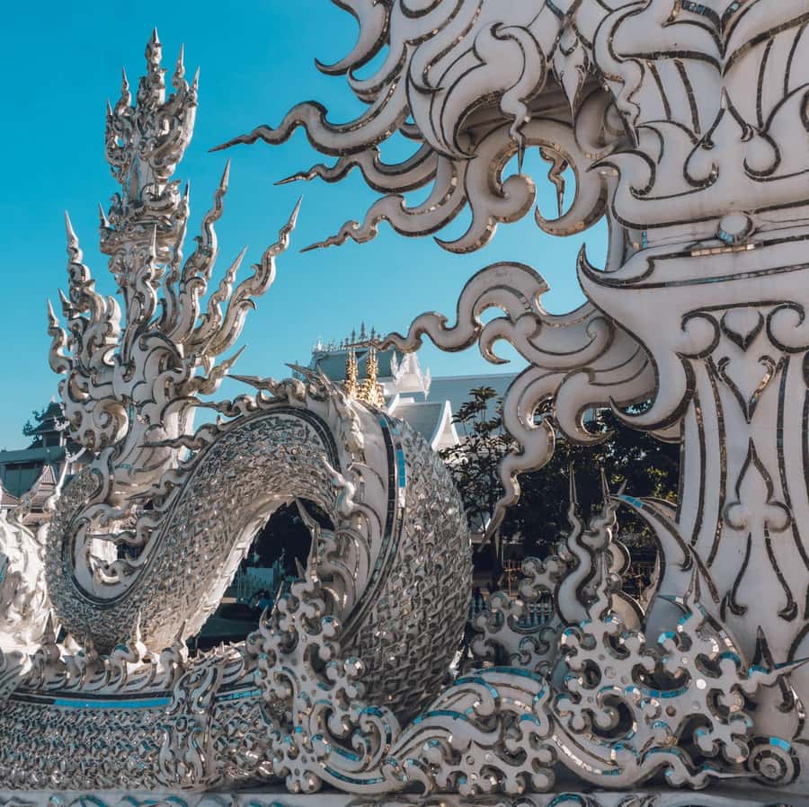 From Chiang Mai: Chiang Rai Temples and Golden Triangle Tour - What to pack and how to follow temple rules without losing time