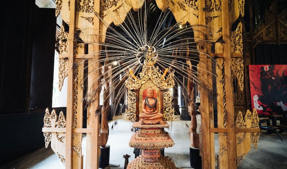 From Chiang Mai: White Temple Black House and Blue Temple - Wat Rong Khun (White Temple): the photo stop with real meaning