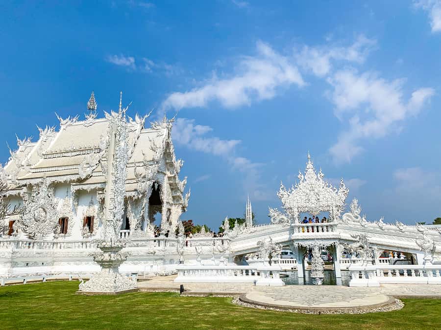 From Chiang Mai: White Temple & Golden Triangle Day Trip - Mae Kachan Hot Springs: quick reset, not a soak-and-stay