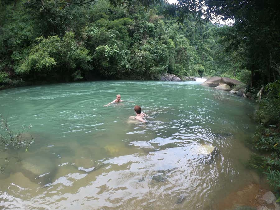From Khao Lak: Khao Sok Jungle Hike & River Tour - Khao Sok View Point at the end: the photo moment that finishes strong