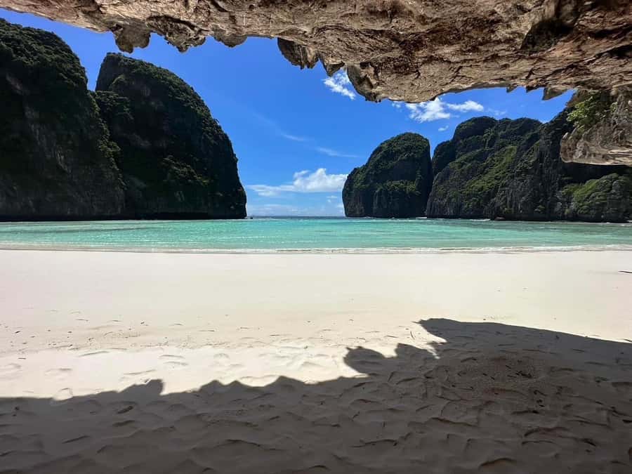 From Krabi: Phi Phi Early Bird & 4 Islands by Speedboat - What’s included (and what you’ll pay separately)