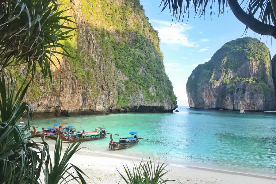From Phuket Or Khao Lak: Phi Phi Islands Early Bird Tour - Key things that make this Phi Phi tour work