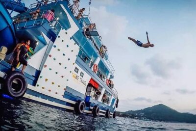 Full day snorkeling adventure around Koh Tao - Pickup, Timing, and What the A/C Boat Means for Your Day