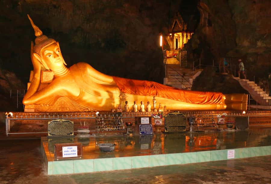 Full-Day Temple Tour Including Dragon Cave from Khao Lak - Dragon Cave Temple: cool air, stone details, and monk moments