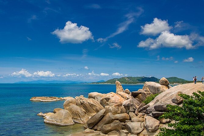 Half Day Highlights Koh Samui Tour - Wat Plai Laem: where Buddhism meets Chinese influence