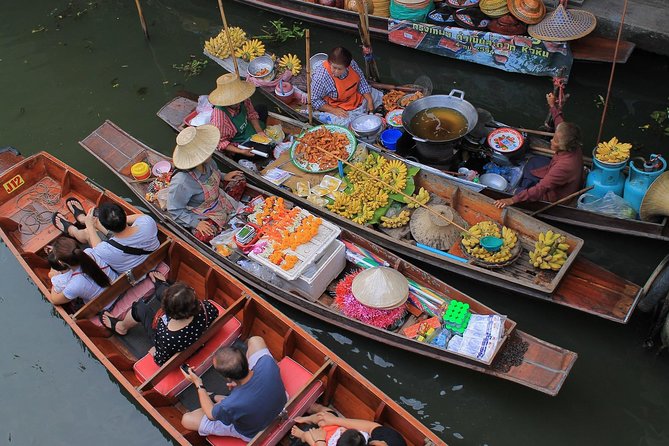 Half-Day Railway Market and Floating Market Tour in Thailand - Guides make or break the day: what strong leadership looks like here