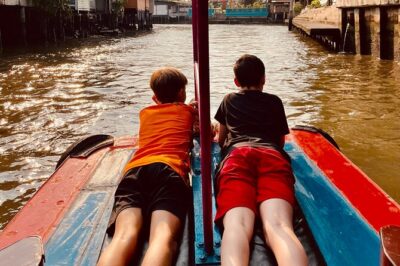 Hidden Bangkok Longtail Boat Tour to Big Buddha&Canal Life 2hrs - Khlong Bang Luang: stilt houses, canal life, and photo angles