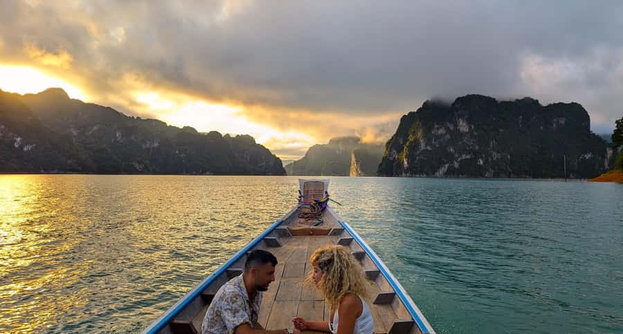 Khao Sok: Private Longtail Boat Tour at Cheow Lan Lake - Who should book this Cheow Lan private boat tour?