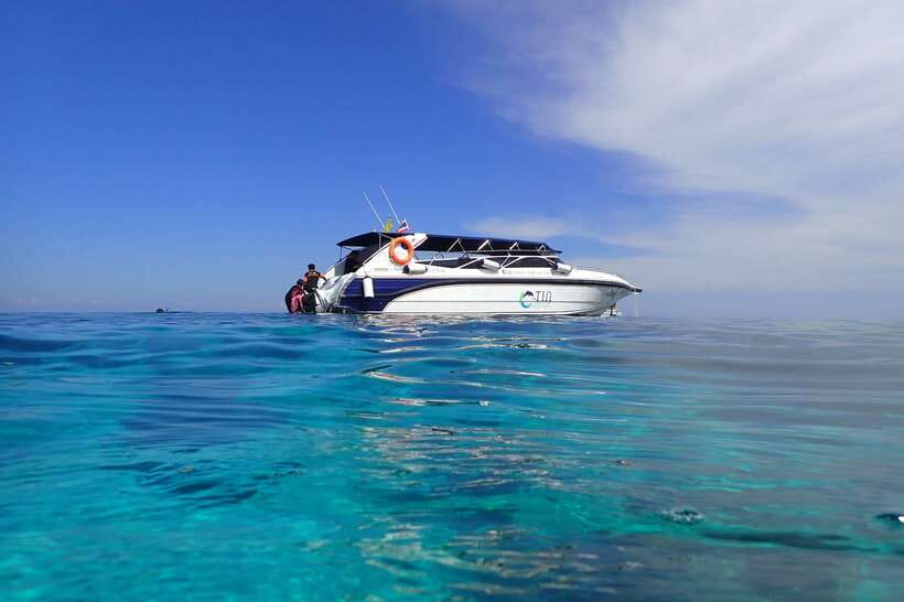 Koh Lanta: Adventure Sea Tour to Koh Rok and Koh Haa - The Pha Samed Daeng viewpoint hike: short, but worth the effort