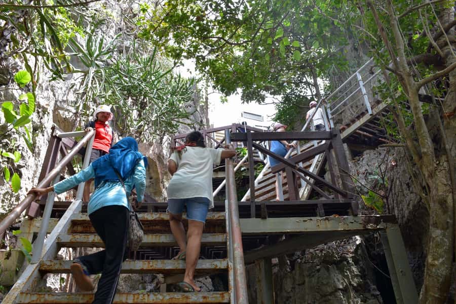Koh Samui: Angthong Marine Park Snorkeling Tour by Speedboat - Phaluai Island Thai Buffet Lunch in a Fishing Community