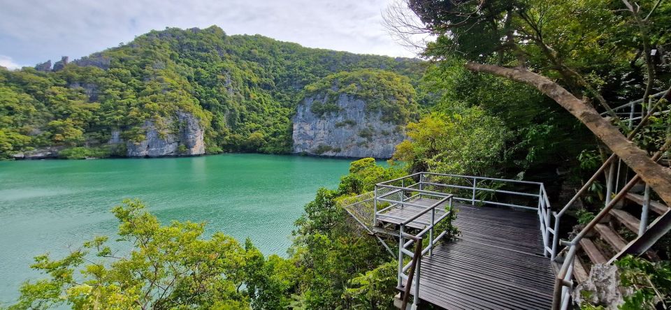 Koh Samui: Day Tour to Ang Thong with Kayak, Snorkel & Lunch - Ko Wua Ta Lap Kayaking: Sea Views at a Relaxed Pace