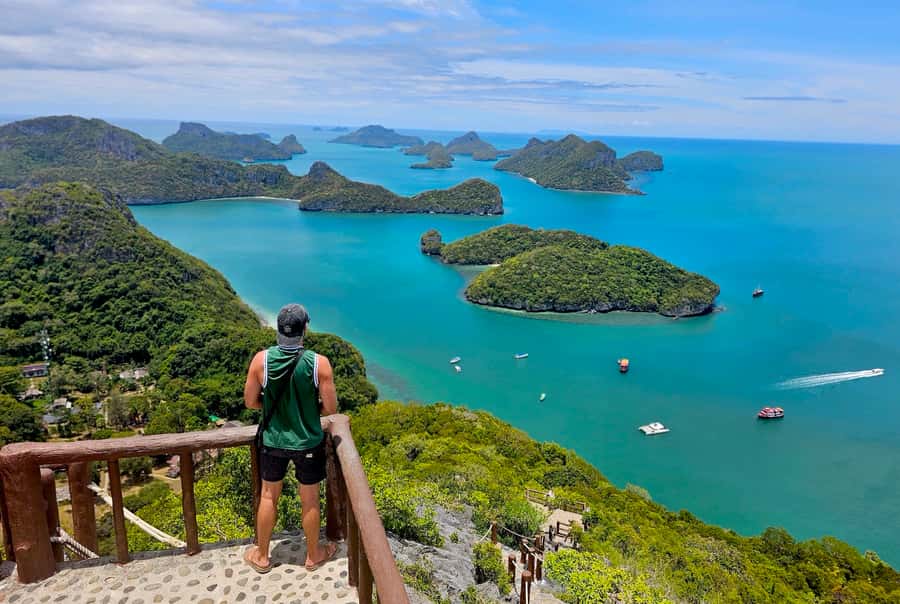 Koh Samui: Day Tour to Ang Thong with Kayak, Snorkel & Lunch - Koh Mae Ko: Beach Lunch, Fruit, and a Recovery Hour